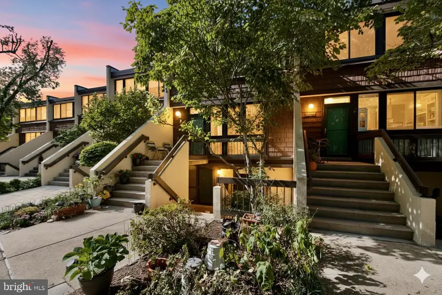 2204 S Quincy St #1, Arlington, VA 22204 - Image #2