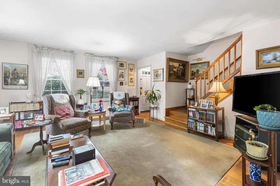 4427 34th St S, Arlington, VA 22206 - Image #2