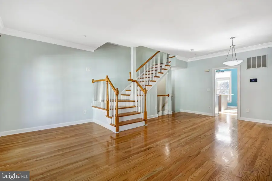 504-b N Thomas St, Arlington, VA 22203 - Image #3