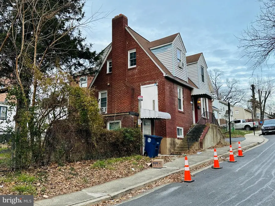 2325 S Shirlington Rd, Arlington, VA 22206 - Image #2