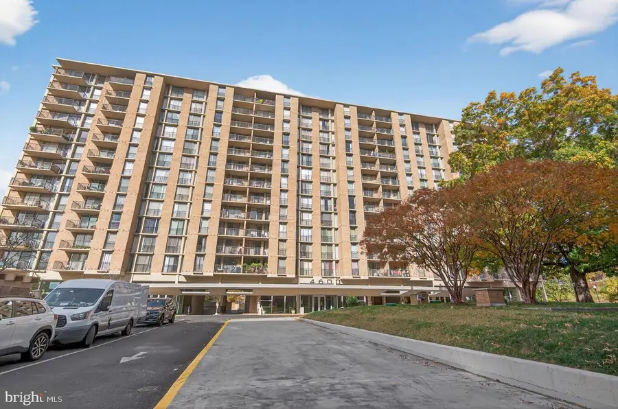 4600 S Four Mile Run Dr #301, Arlington, VA 22204 - Image #2