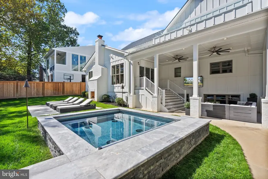 6032 28th St N, Arlington, VA 22207 - Image #3