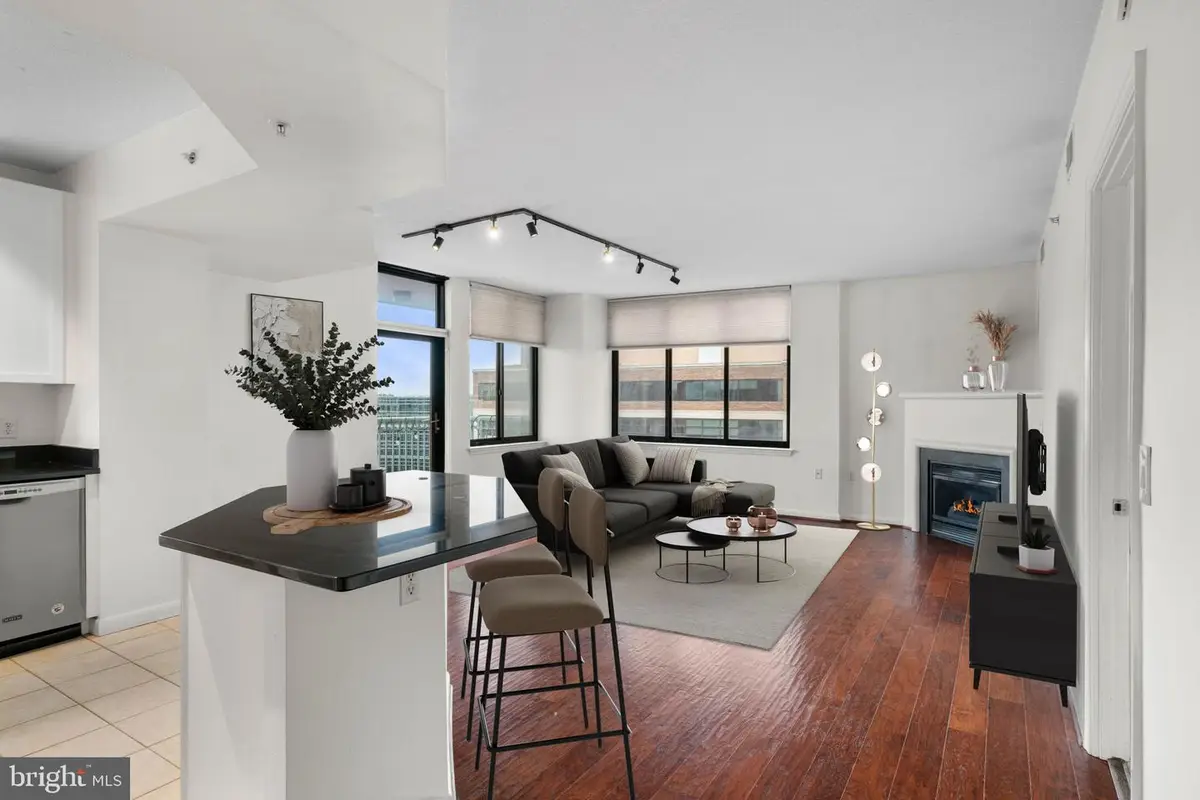 851 N Glebe Rd #1011, Arlington, VA 22203 - Image #1