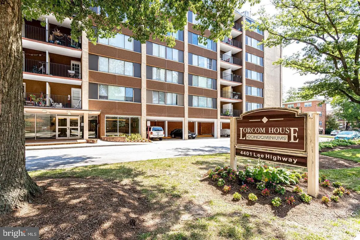 Address Withheld By Seller, Arlington, VA 22207 - Image #1