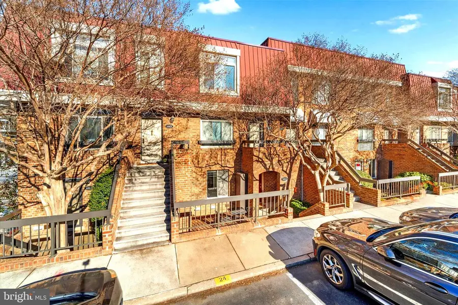 624 15th St S #1, Arlington, VA 22202 - Image #3