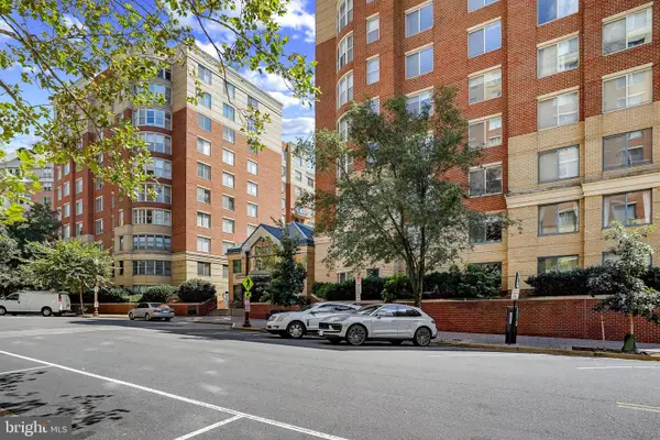 3835 9th St N #201e, ARLINGTON, VA 22203