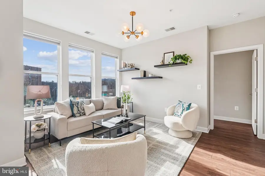 989 S Buchanan St #225, Arlington, VA 22204 - Image #3