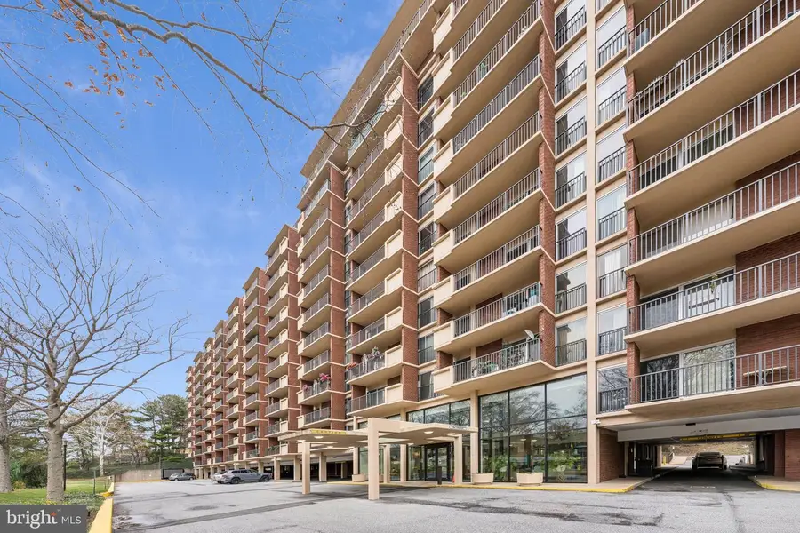 1300 Army Navy Dr #625, Arlington, VA 22202 - Image #3