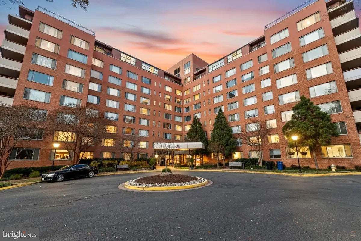 1111 Arlington Blvd #318, Arlington, VA 22209 - Image #1