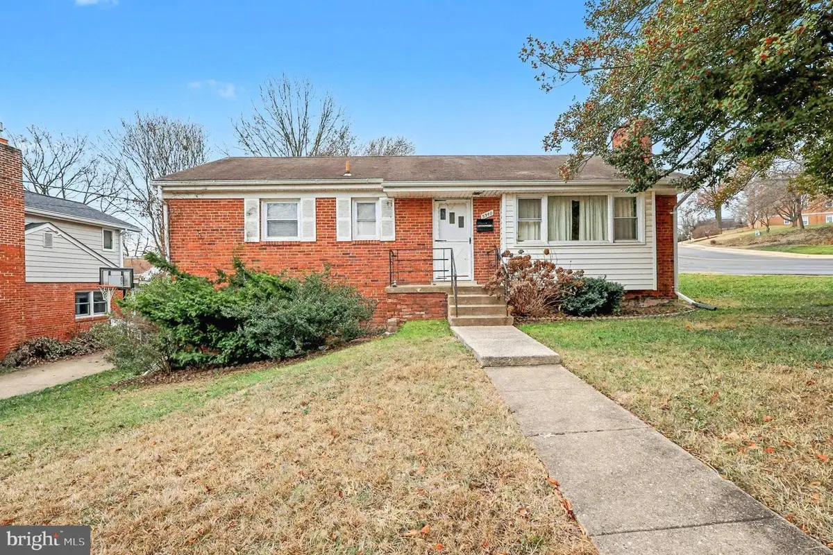 5940 4th St N, Arlington, VA 22203 - Image #1