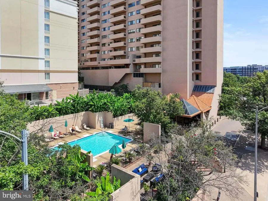 1301 N Courthouse Rd #1205, Arlington, VA 22201 - Image #3