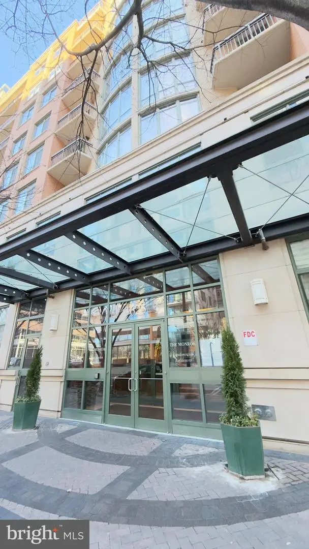 3625 10th St N #703, Arlington, VA 22201 - Image #2