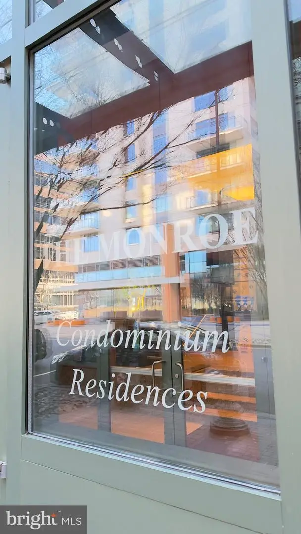 3625 10th St N #703, Arlington, VA 22201 - Image #3