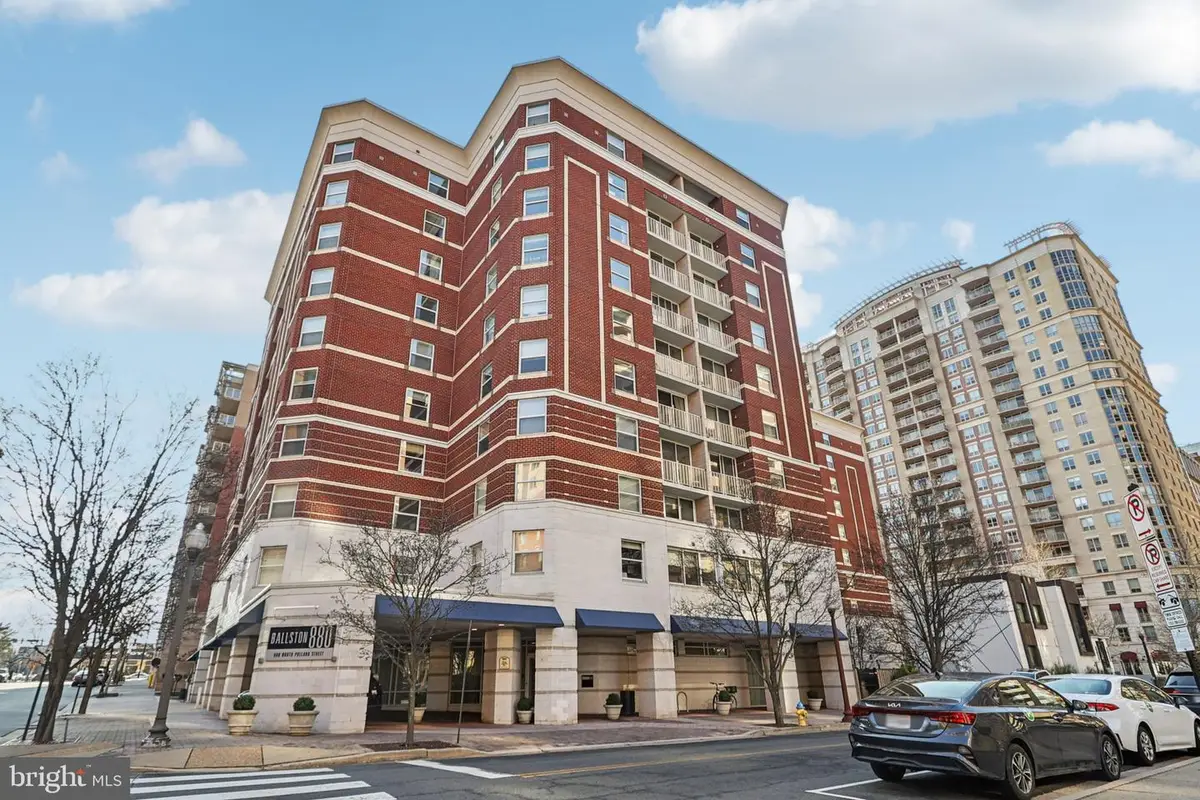 880 N Pollard St #705, Arlington, VA 22203 - Image #1