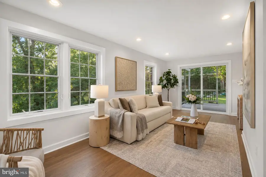 974 N Quintana St, Arlington, VA 22205 - #3