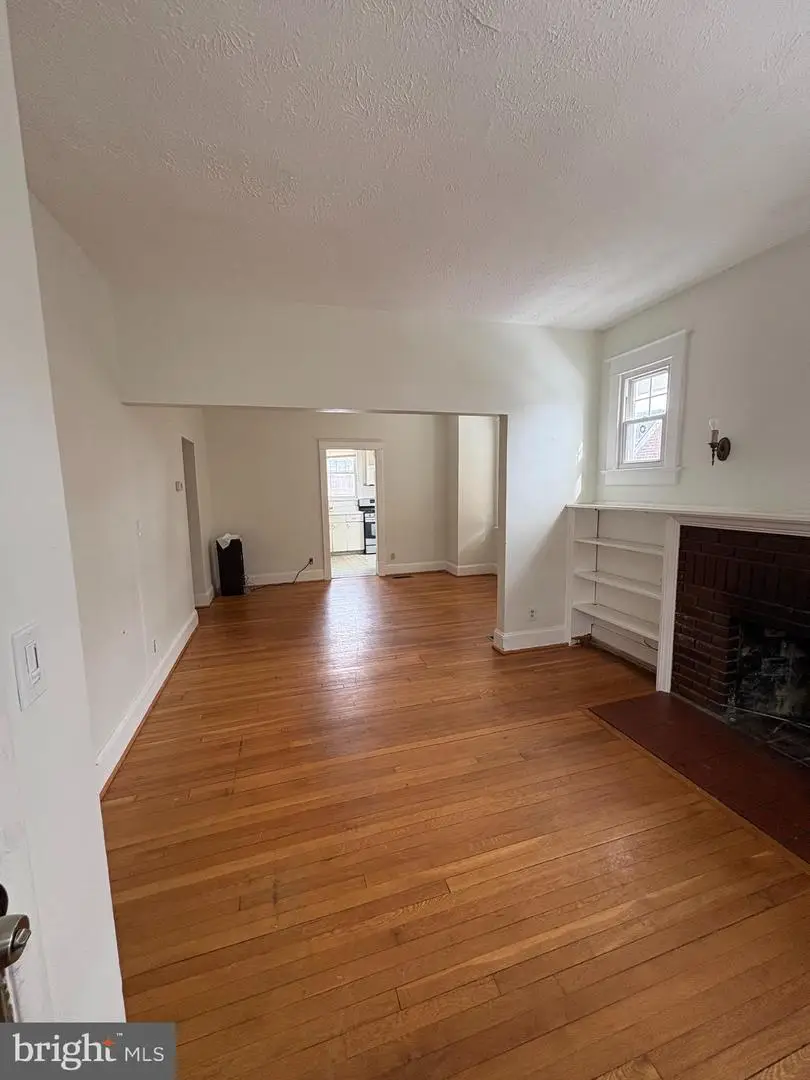 523 24th St S, Arlington, VA 22202 - #2