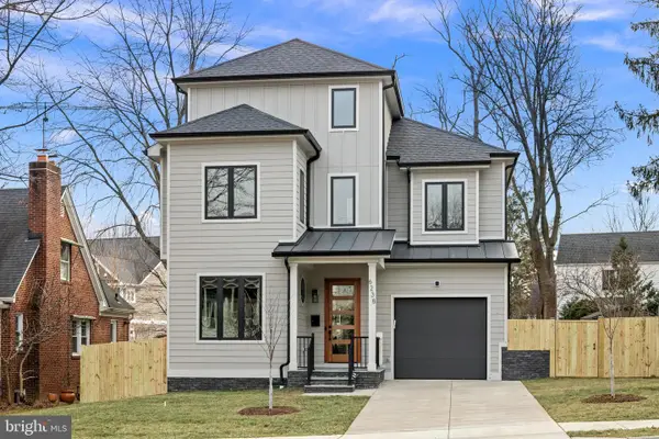 6238 22nd St N, ARLINGTON, VA 22205