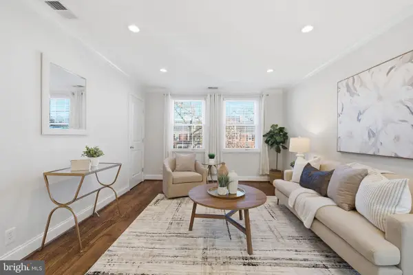 4218 35th St S #b1, ARLINGTON, VA 22206