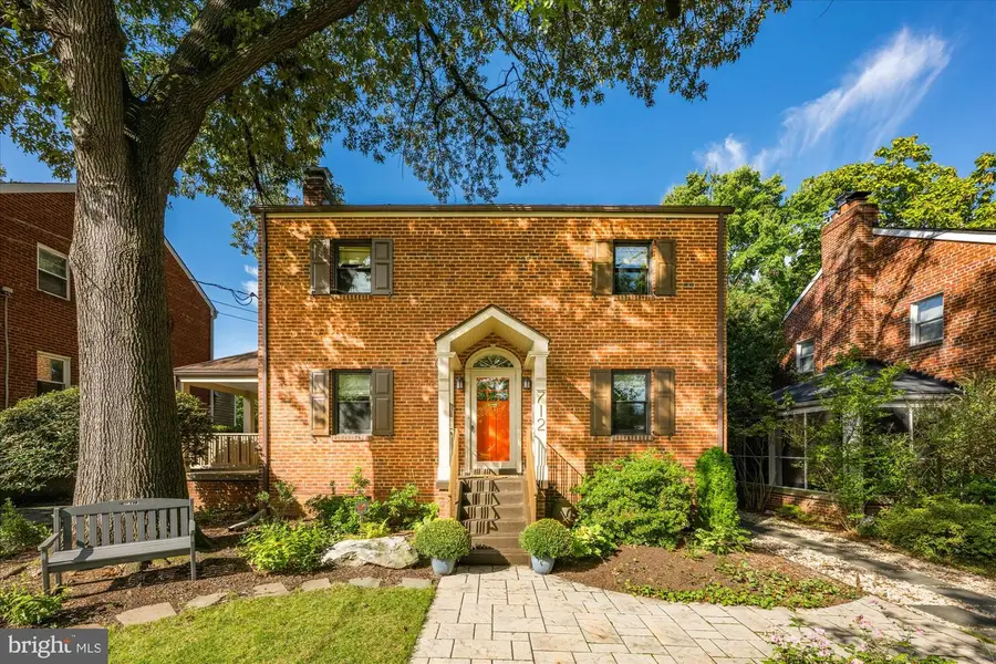 712 S Wayne St, Arlington, VA 22204 - Image #3