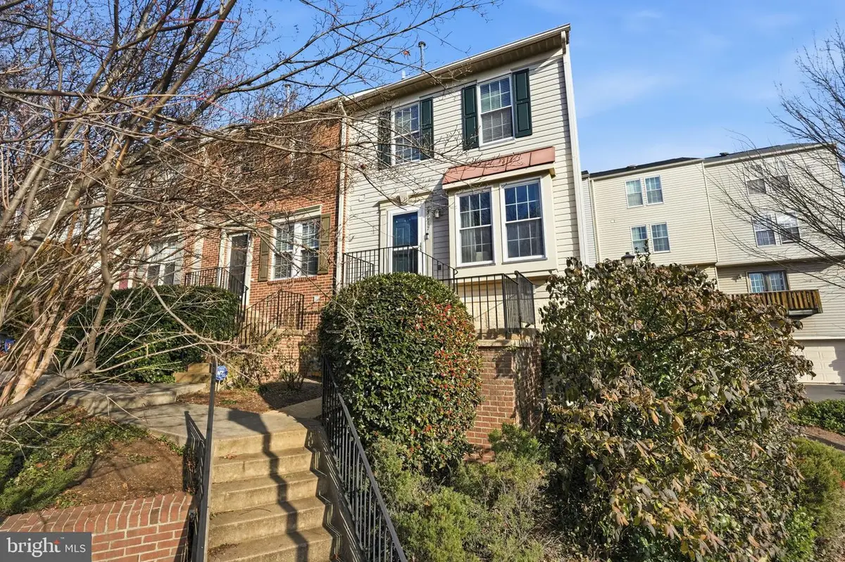 3017 22nd St S, Arlington, VA 22204 - Image #1