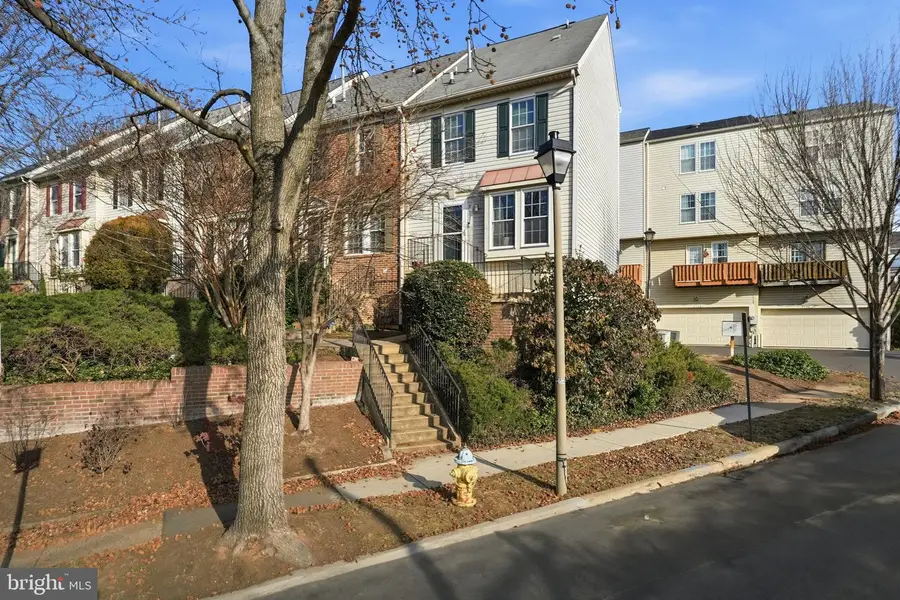 3017 22nd St S, Arlington, VA 22204 - Image #3