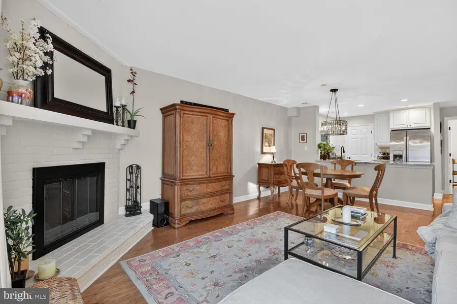 2121d N Monroe St, Arlington, VA 22207 - Image #2