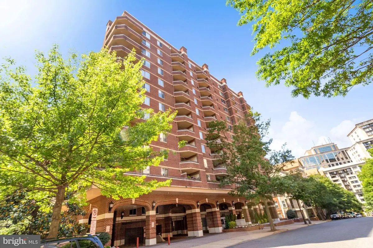 1276 N Wayne St #621, Arlington, VA 22201 - Image #1