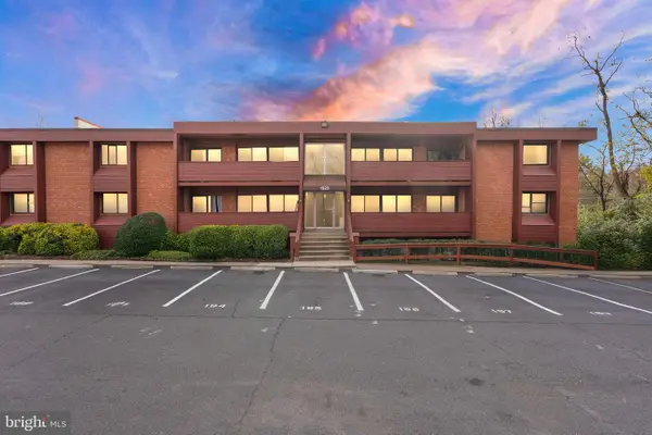 1525 S George Mason Dr #21, ARLINGTON, VA 22204