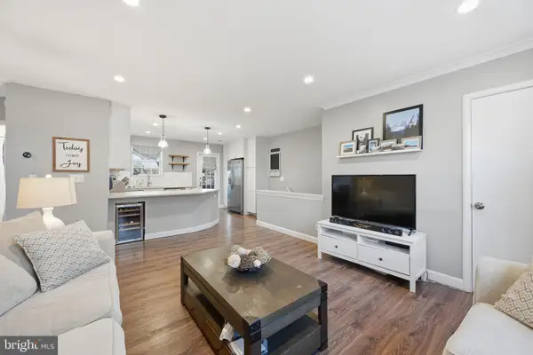 4608-b 28th Rd S #unit #b, ARLINGTON, VA 22206