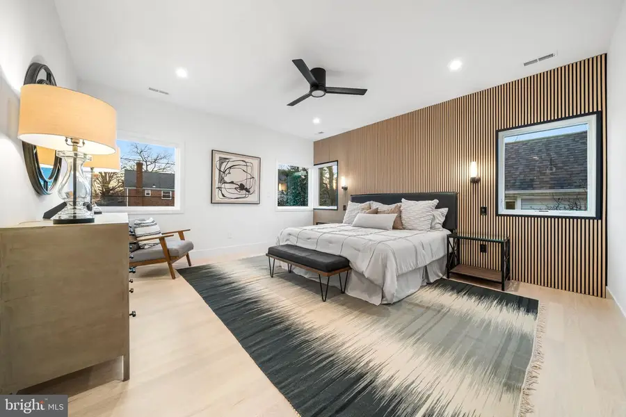 4810 3rd St N, Arlington, VA 22203 - Image #3