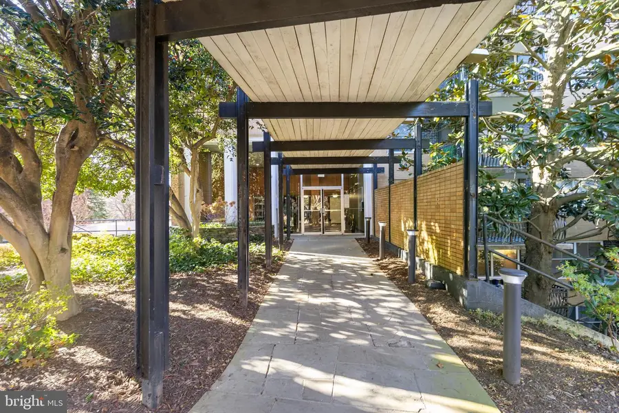 2030 N Adams St #303, Arlington, VA 22201 - Image #3