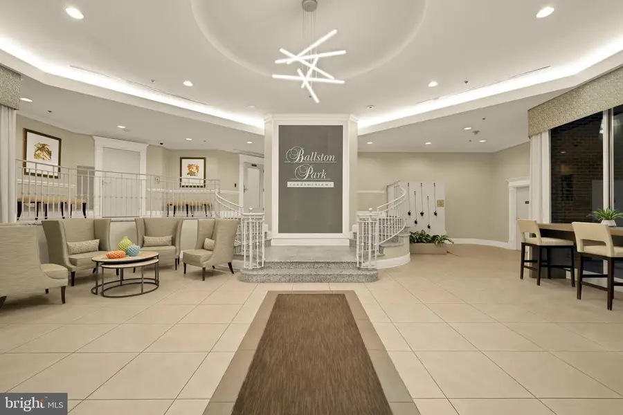 1050 N Stuart St #816, Arlington, VA 22201 - Image #2