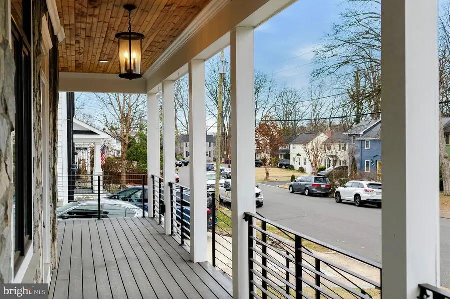 5129 12th St S, Arlington, VA 22204 - #2