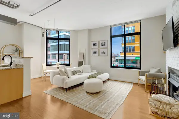 1201 N Garfield St #206, ARLINGTON, VA 22201