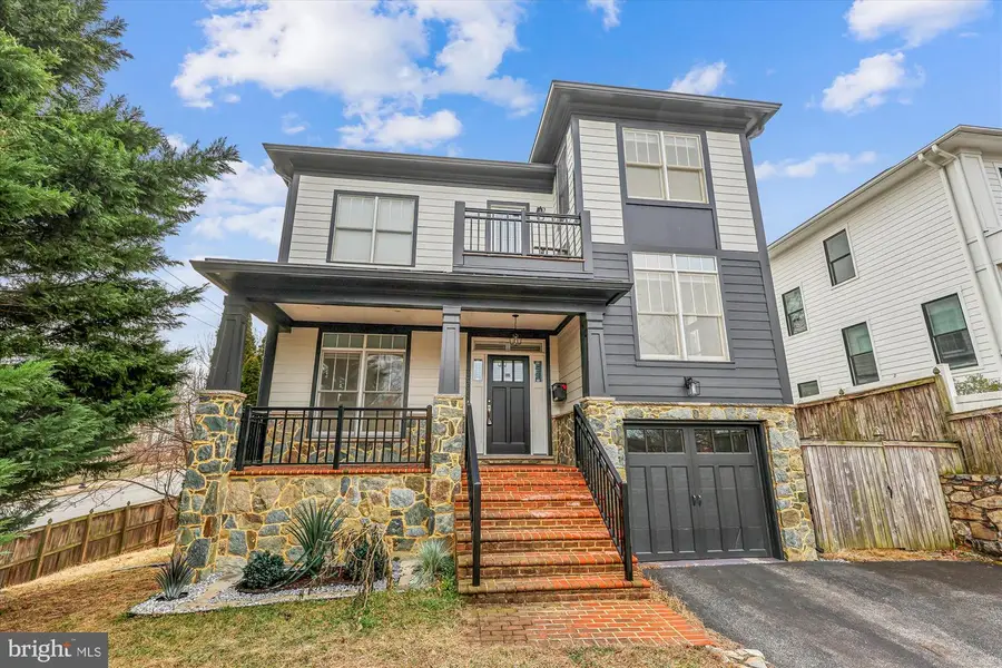 2500 12th St N, Arlington, VA 22201 - Image #2