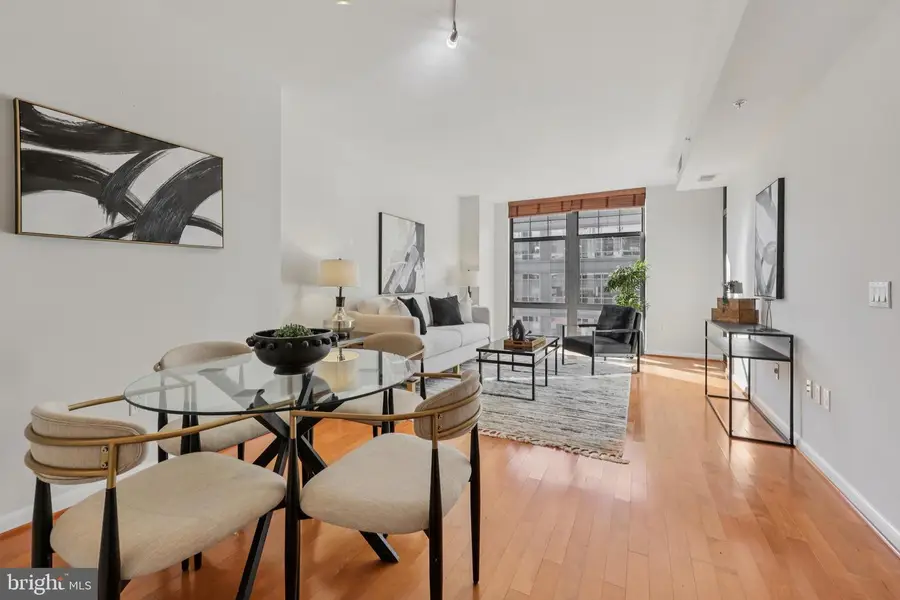 1021 N Garfield St #819, Arlington, VA 22201 - Image #2