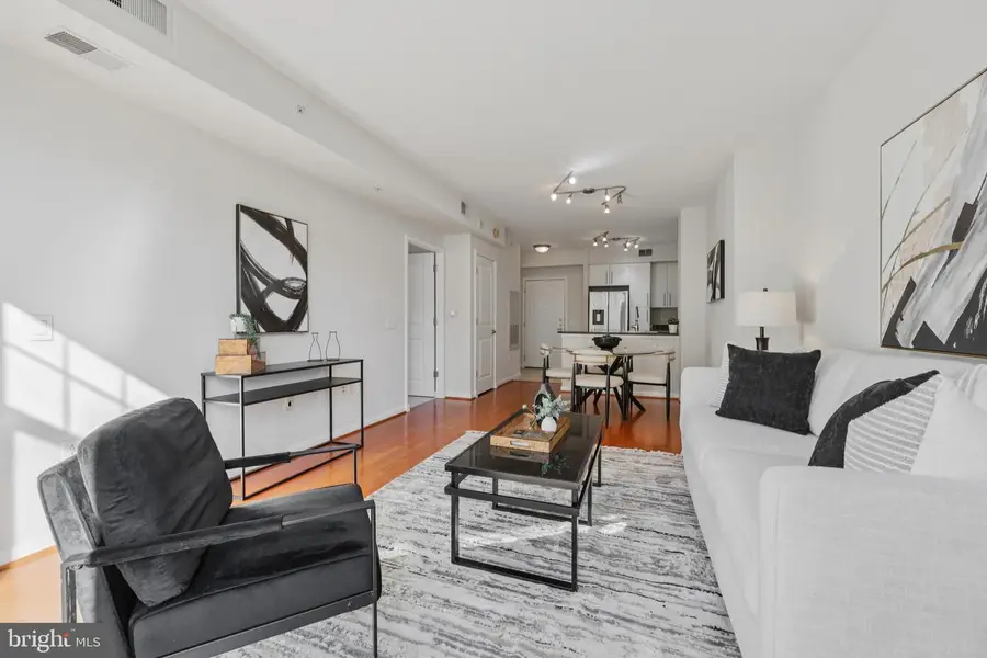 1021 N Garfield St #819, Arlington, VA 22201 - Image #3