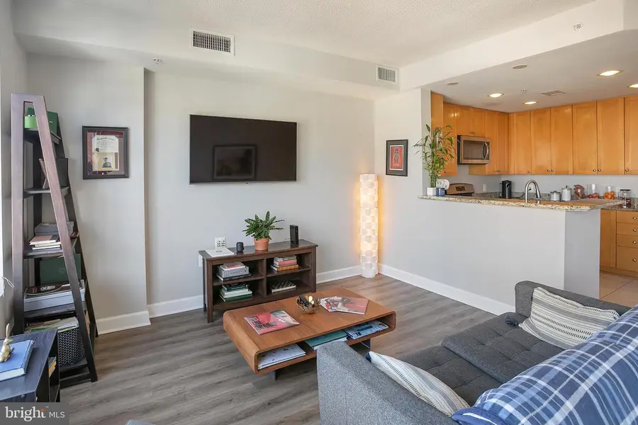 3650 S Glebe Rd #844, Arlington, VA 22202 - #3