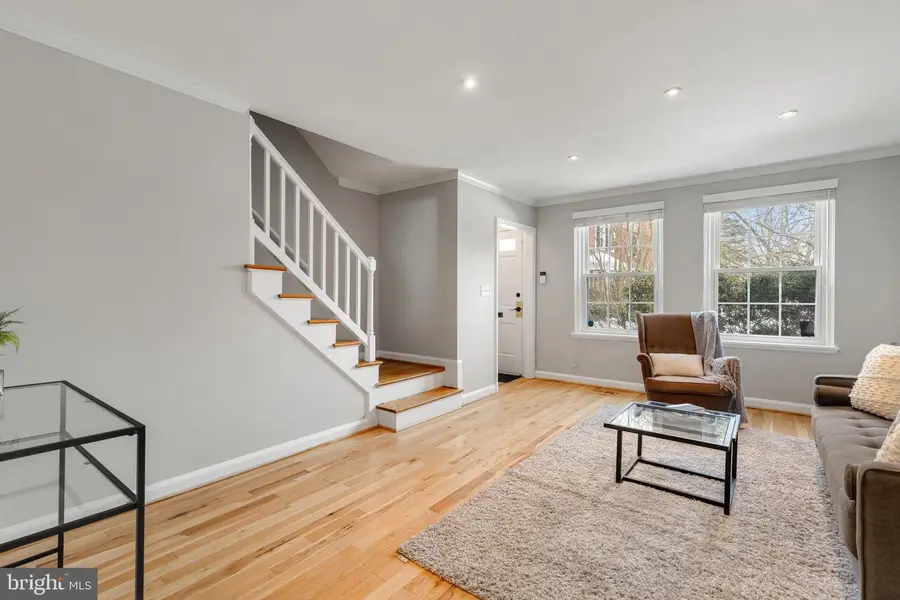 3573 S Stafford St #a, Arlington, VA 22206 - #3