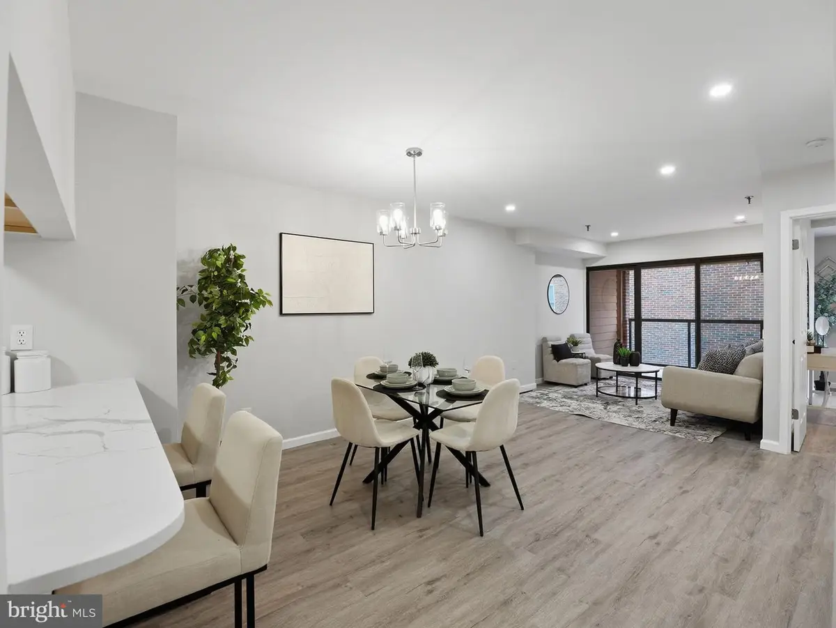 1029 N Stuart St #302, Arlington, VA 22201 - #1