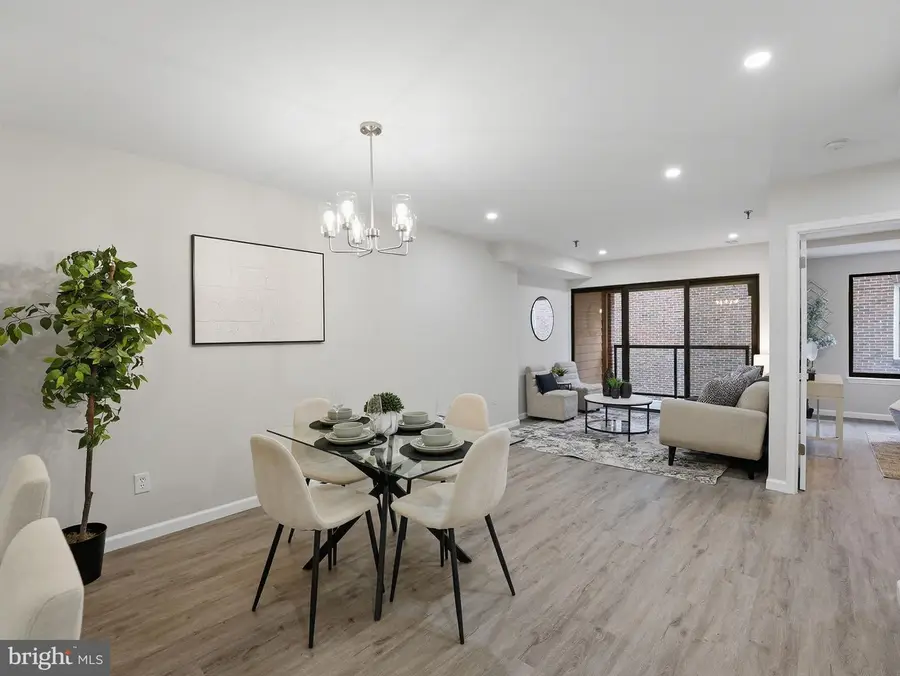 1029 N Stuart St #302, Arlington, VA 22201 - #2