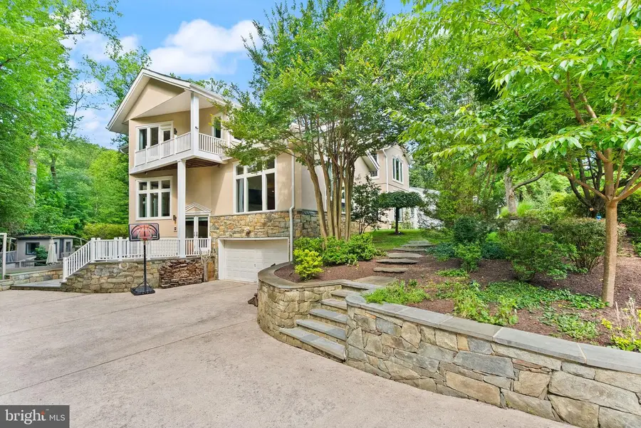 3100 N Monroe St, Arlington, VA 22207 - #3