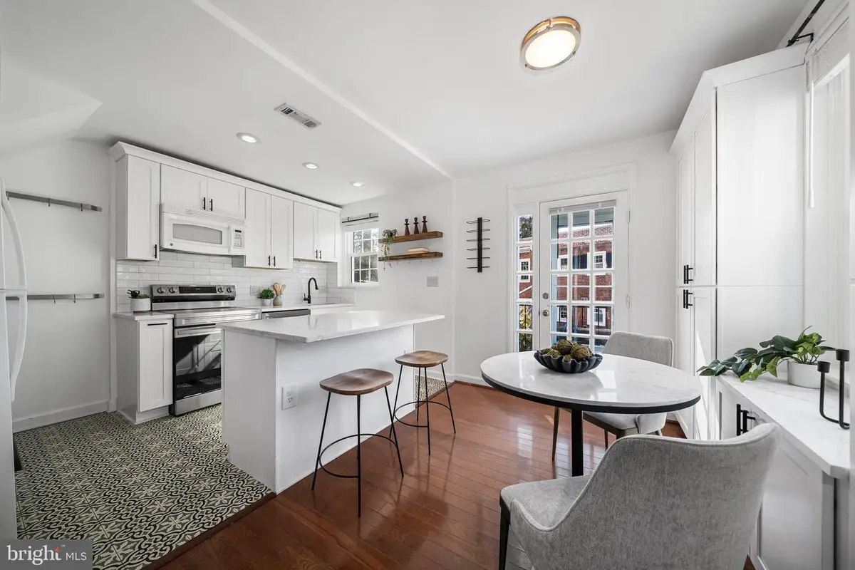 4829 28th St S #a, Arlington, VA 22206 - #1