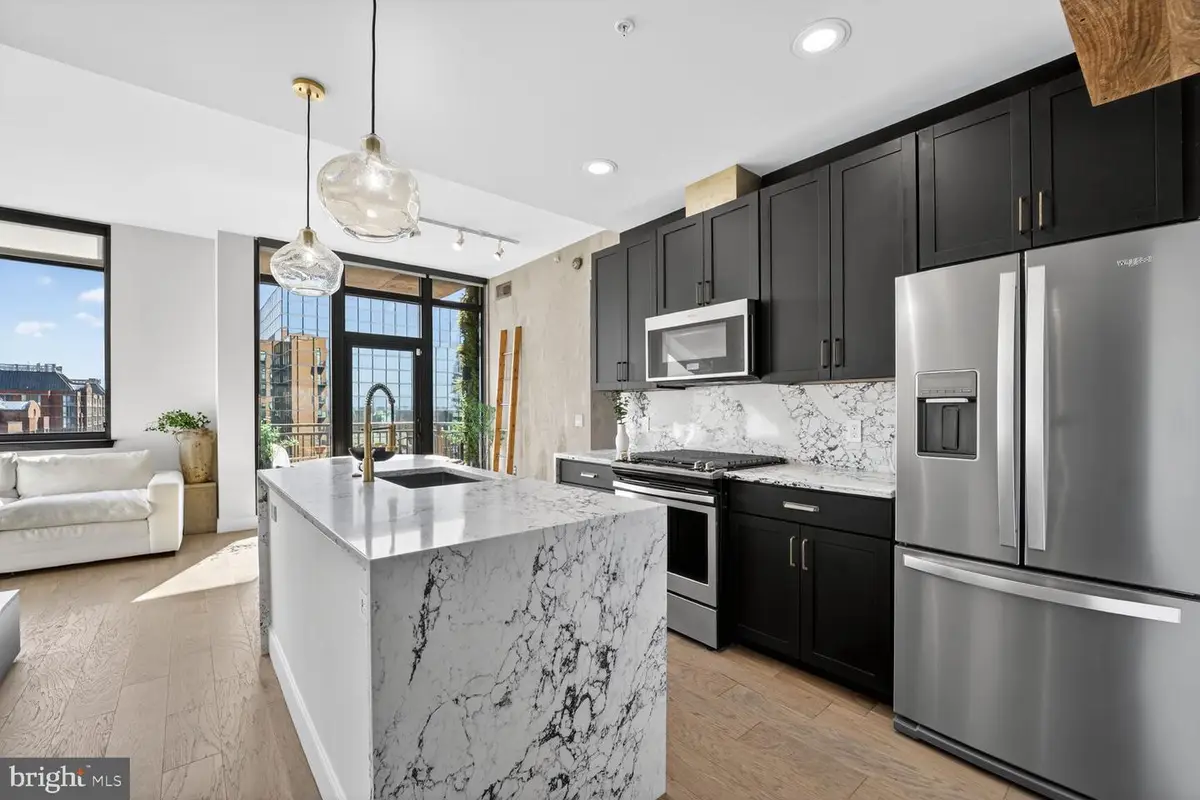 2000 Clarendon Blvd #1107, Arlington, VA 22201 - Image #1