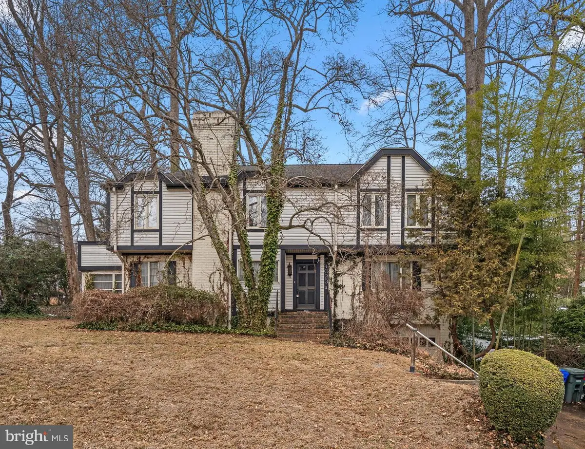 4023 30th St N, Arlington, VA 22207 - #1