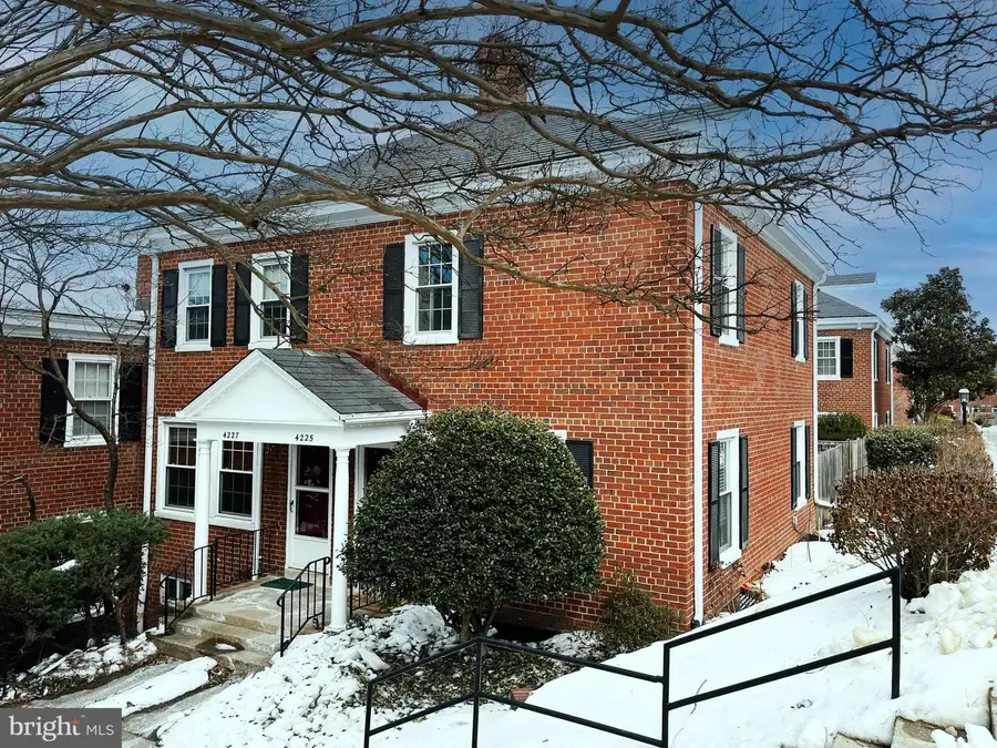 4225 32nd Rd S, Arlington, VA 22206 - #2