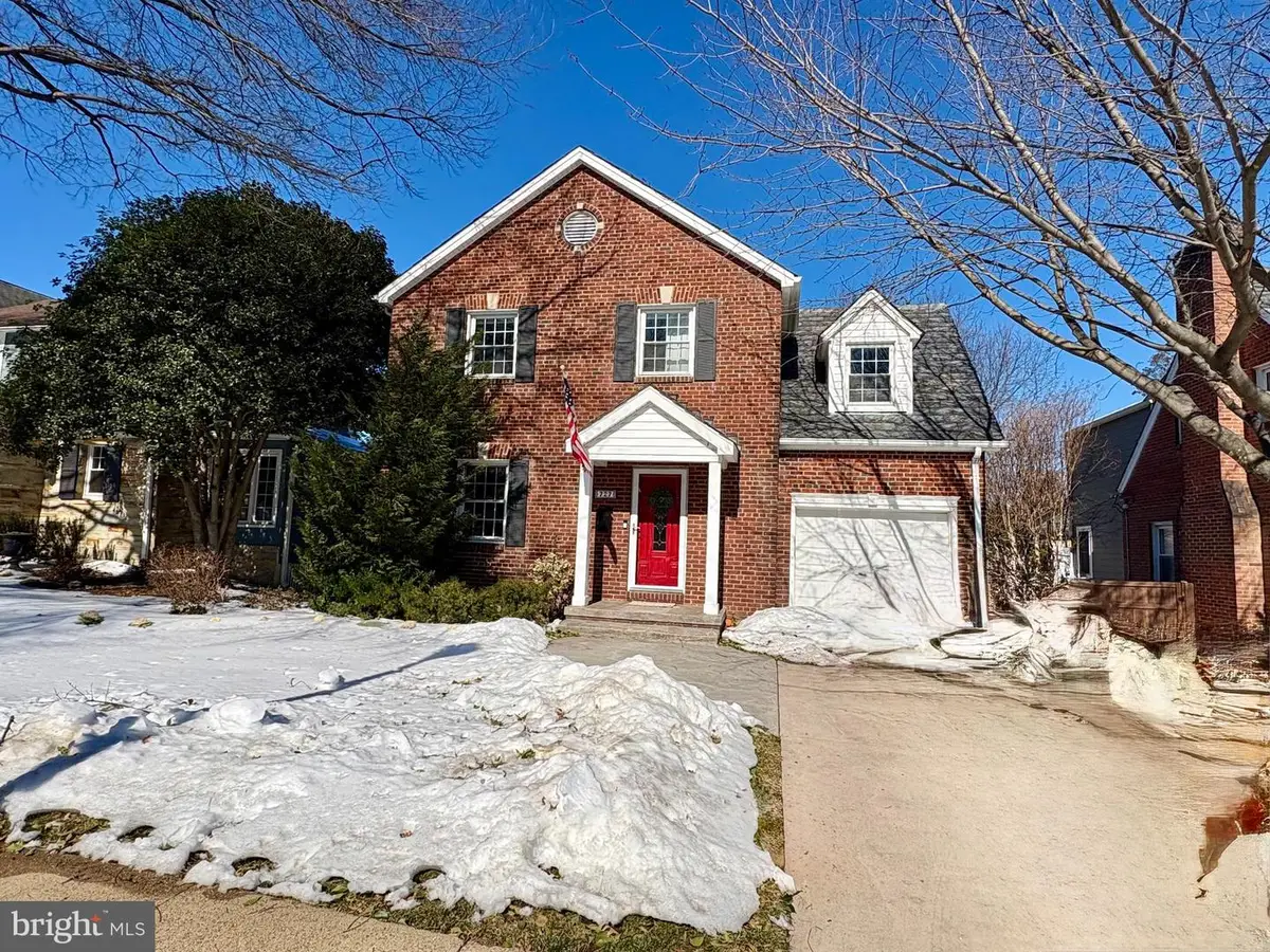 727 26th St S, Arlington, VA 22202 - Image #1