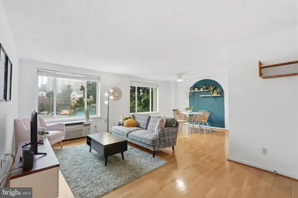 1730 Arlington Blvd #202, ARLINGTON, VA 22209