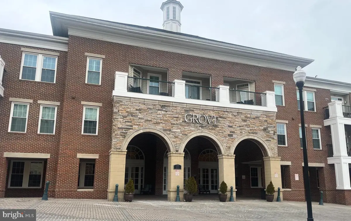 2321 25th St S #2-106, Arlington, VA 22206 - #1