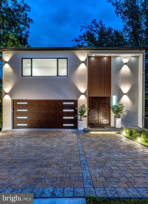 2321 N Richmond St, ARLINGTON, VA 22207